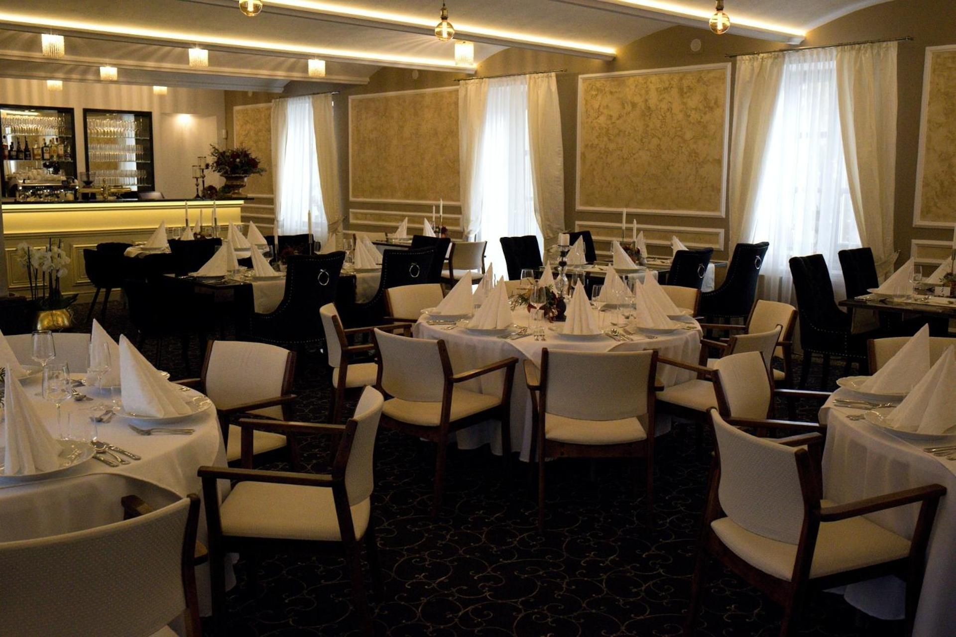 Zamek Kvasetice Hotel Havlíčkŭv Brod Ngoại thất bức ảnh